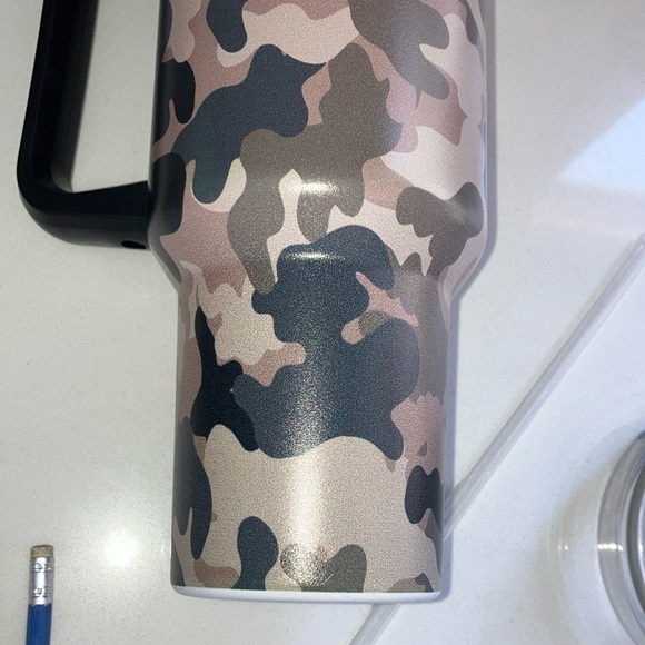 Camouflage Tumbler / coffee & beverage cup with Handle - Picture 15 of 16